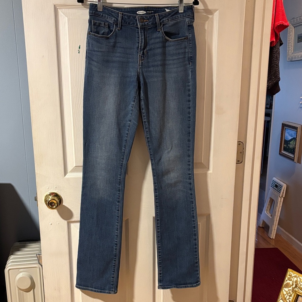 Old Navy Women's Kicker Boot Cut Mid-Rise Jeans 4T